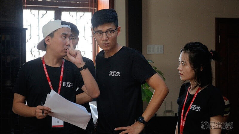 1517366740447659.jpg 跟屁蟲影視透明底PNG的LOGO拷貝3.jpg